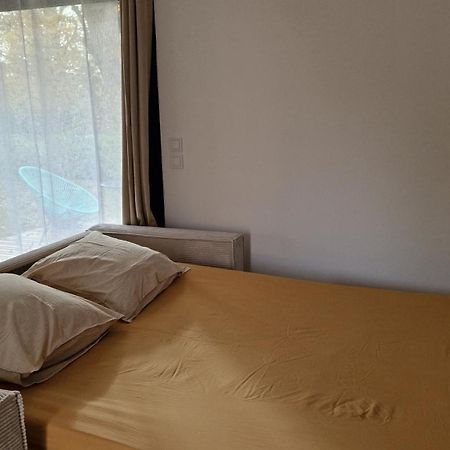 Gite Les Bruyeres Janville  Экстерьер фото
